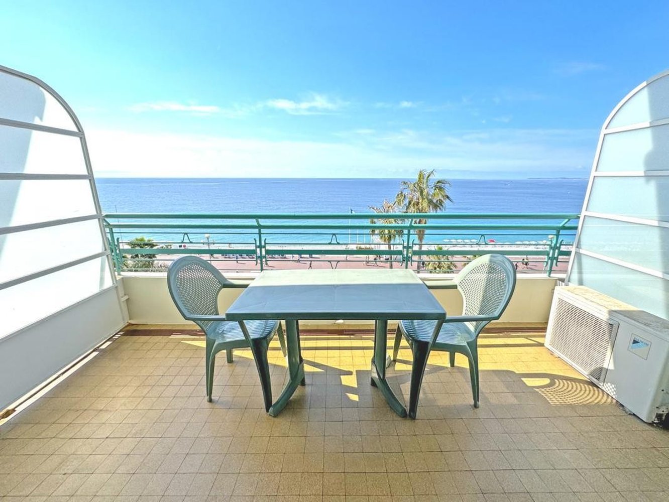 Property photo in Carre d'Or