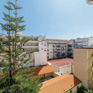 Property in Carre d'Or