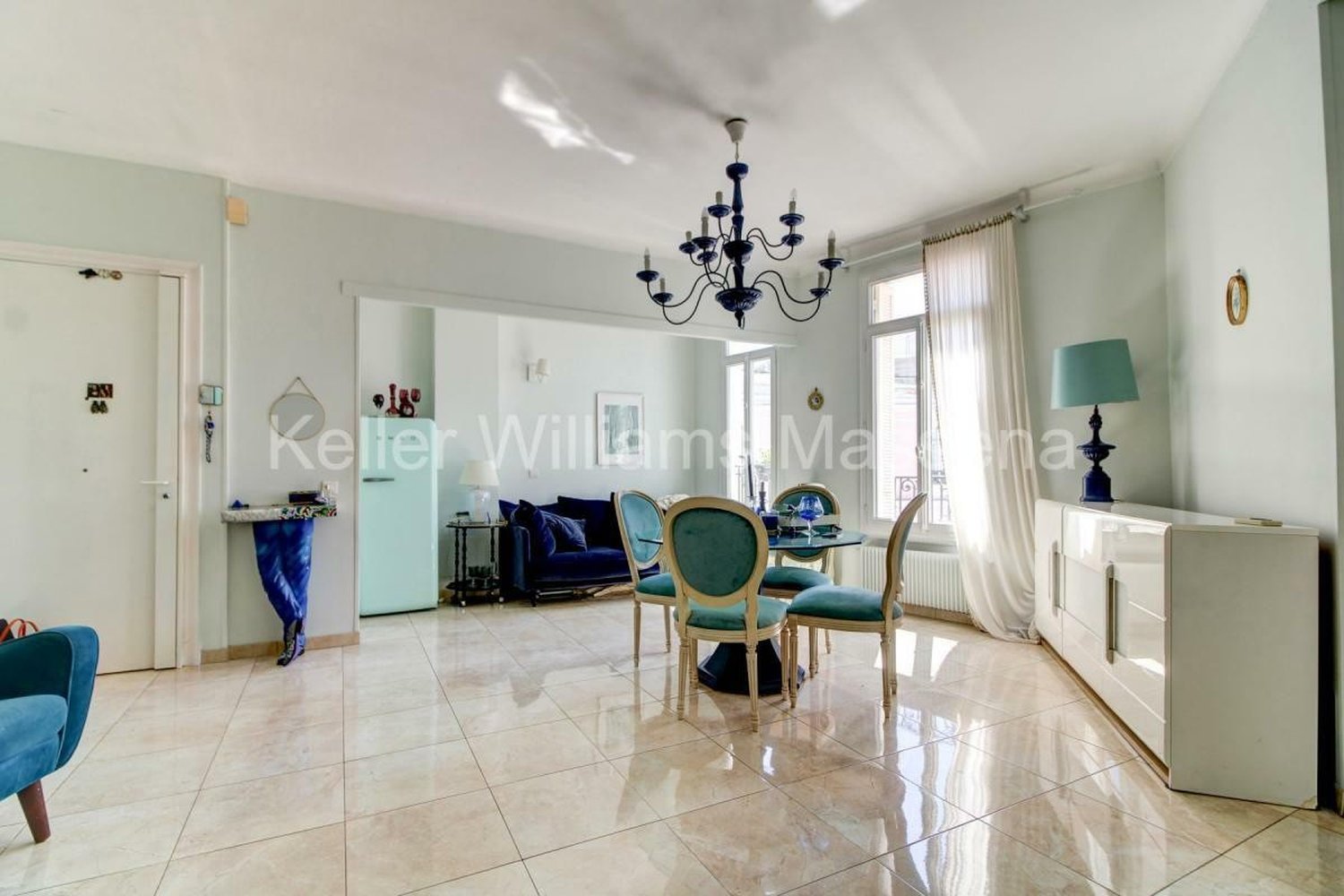 Property photo in Carre d'Or