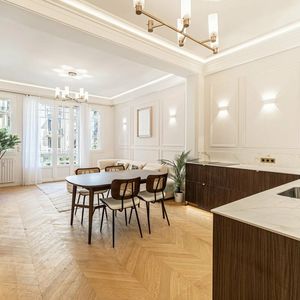 Property in Musicians Quarter