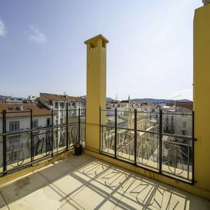 Property in Musicians Quarter