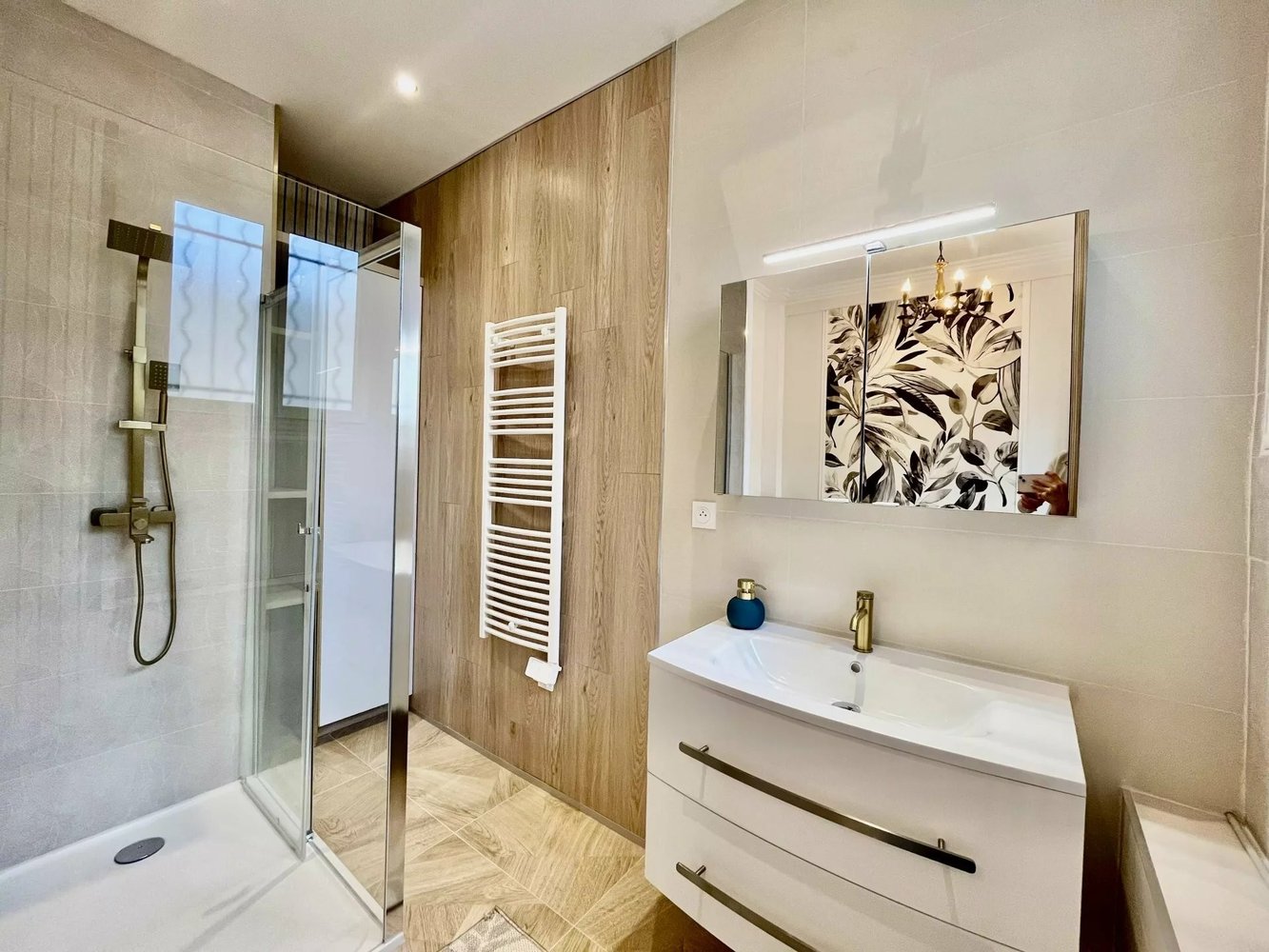 Property photo in Musicians Quarter