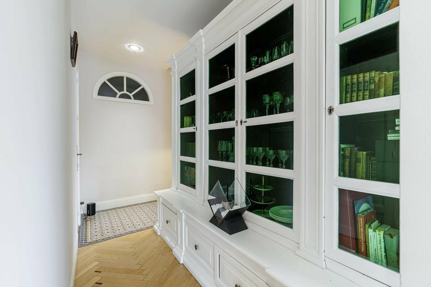 Property photo in Carre d'Or