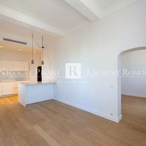 Property in Old Town