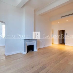 Property in Old Town