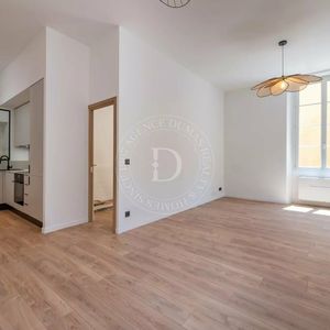 Property in Old Town