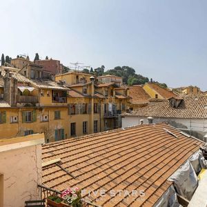 Property in Old Town