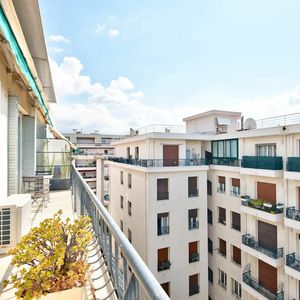 Property in Carre d'Argent