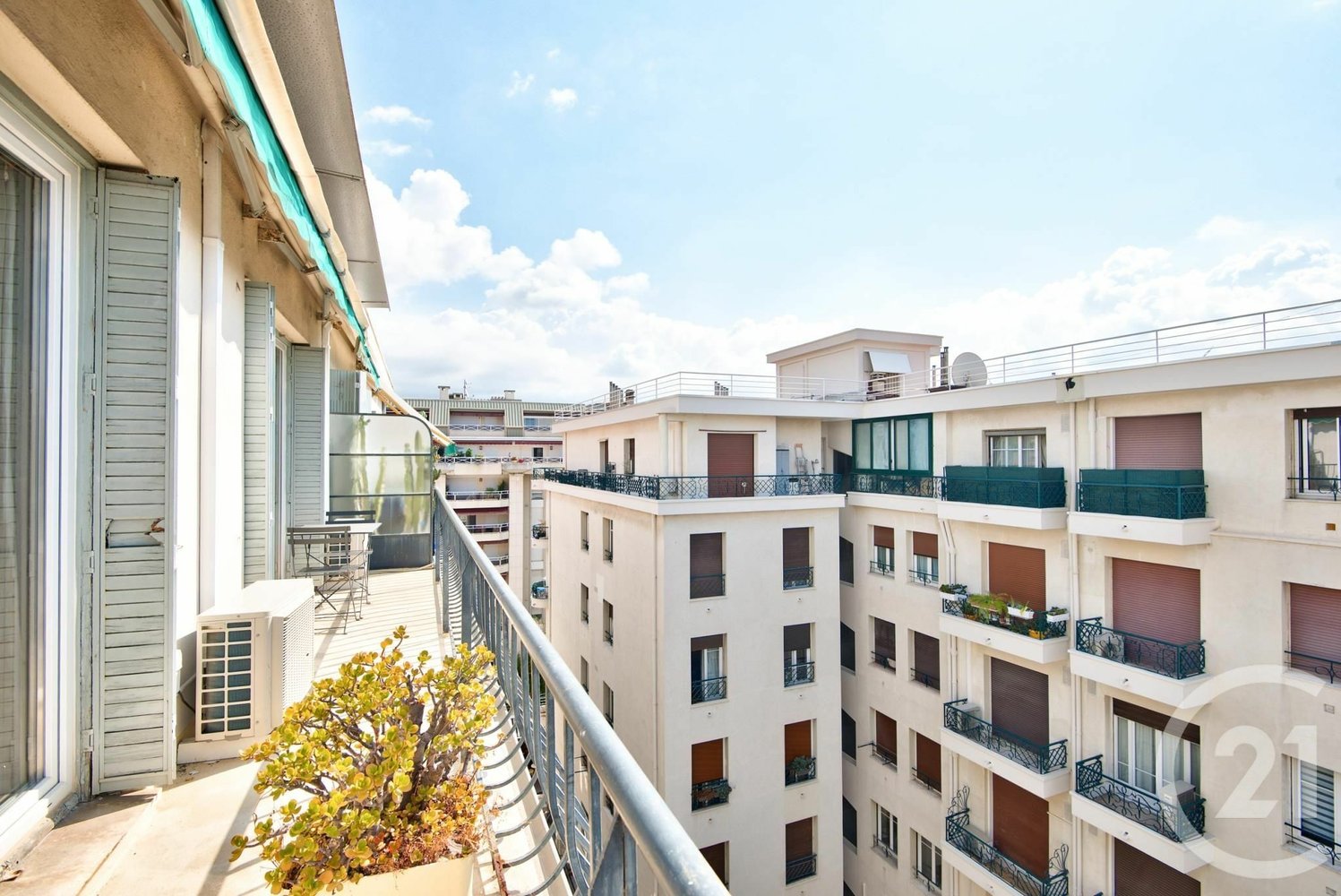 Property photo in Carre d'Argent