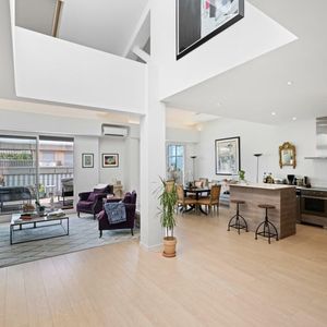 Property in Carre d'Argent