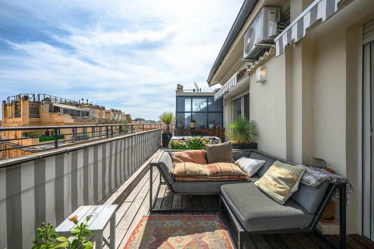 Property photo in Carre d'Argent