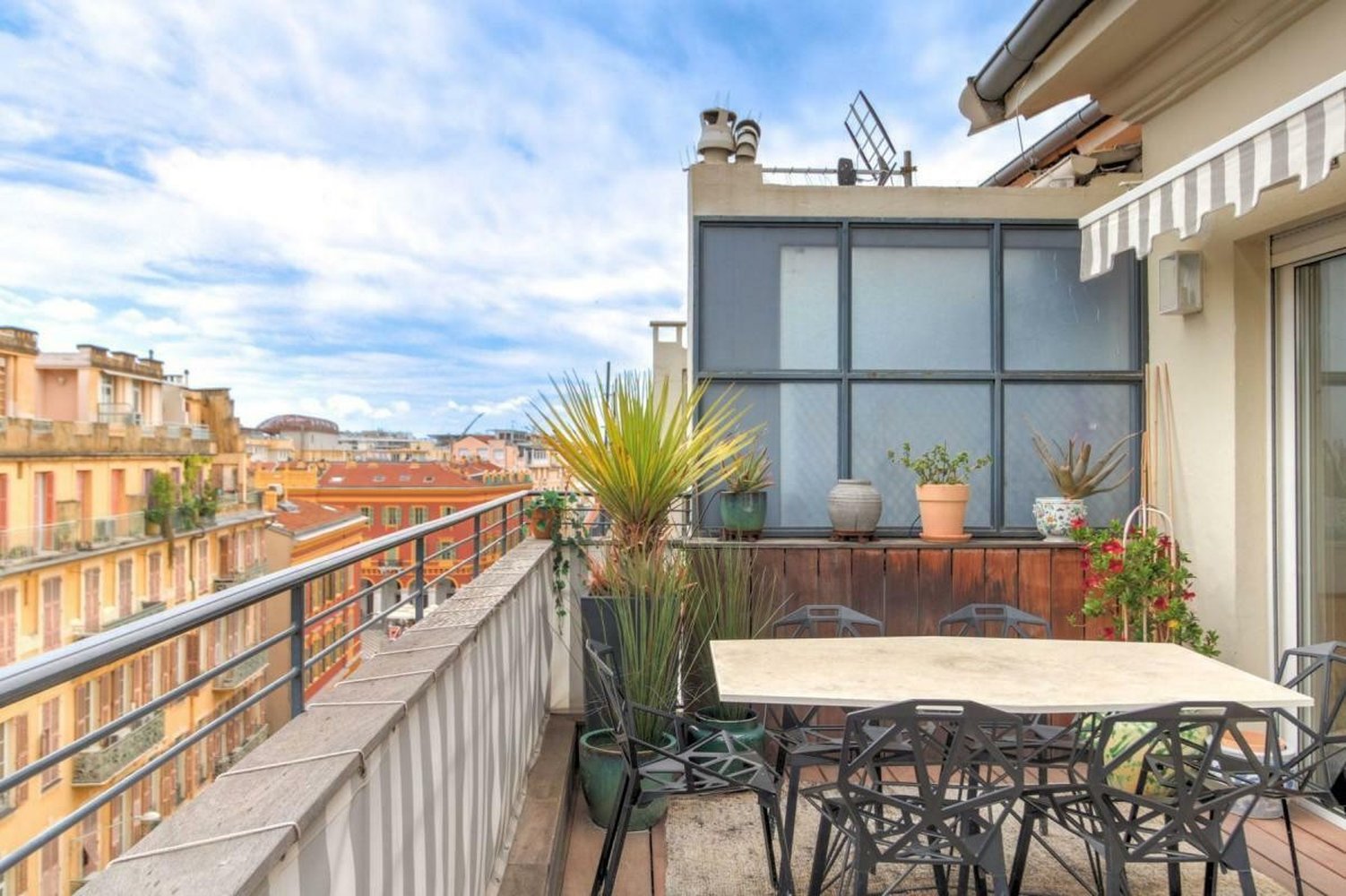 Property photo in Carre d'Argent