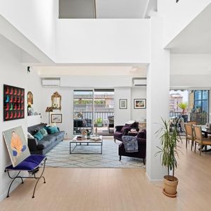 Property in Carre d'Argent