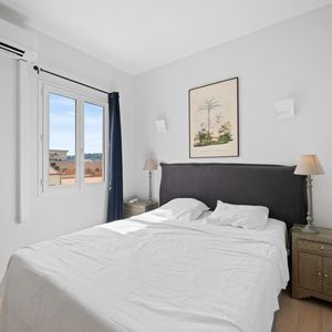 Property in Carre d'Argent