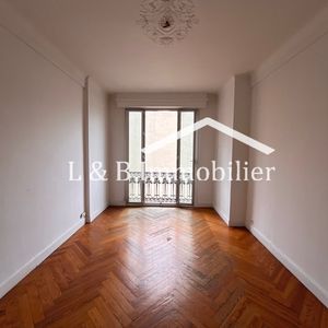 Property in Carre d'Argent