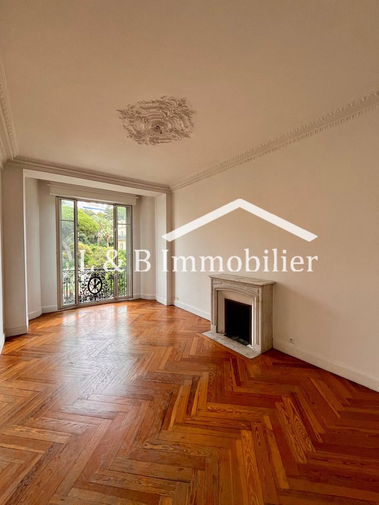 Property photo in Carre d'Argent