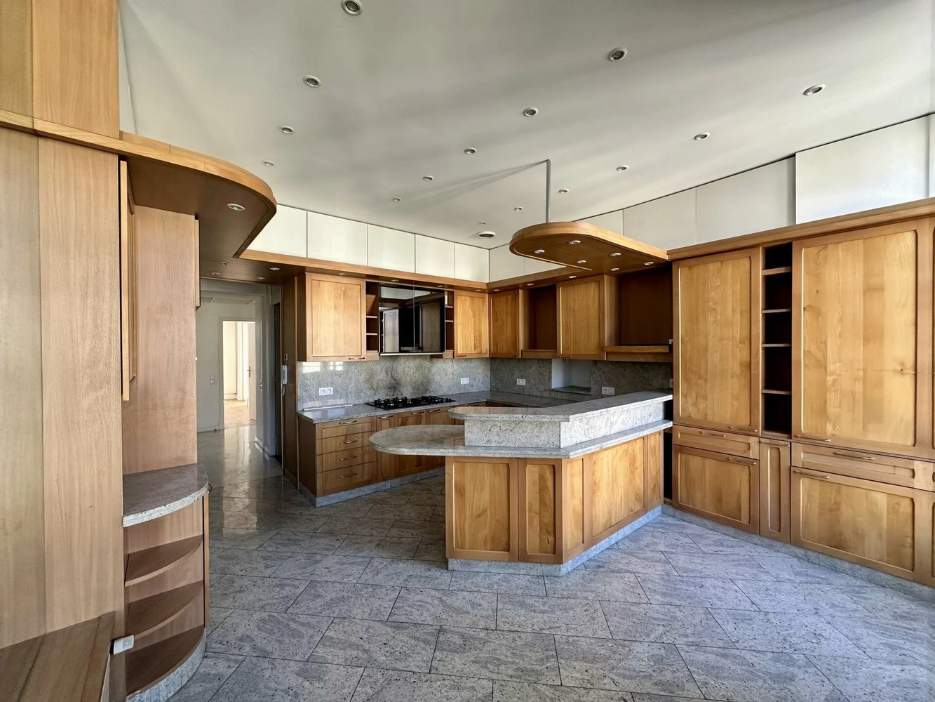 Property photo in Carre d'Argent