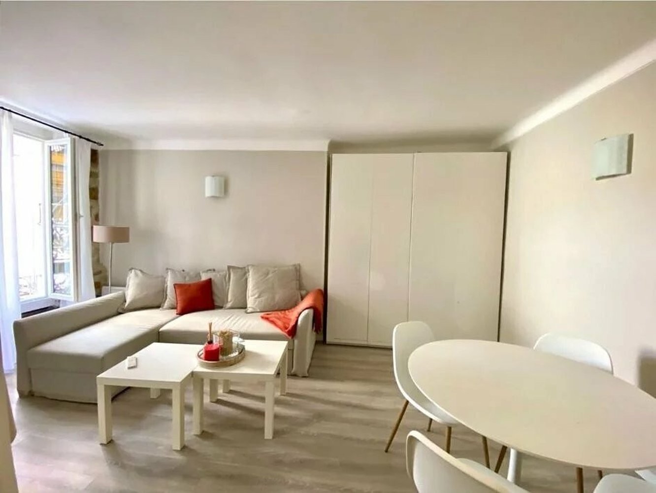 Property photo in Carre d'Argent