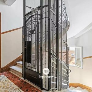 Property in Carre d'Argent