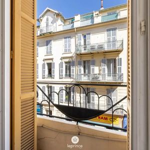 Property in Carre d'Argent