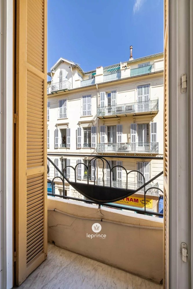 Property photo in Carre d'Argent