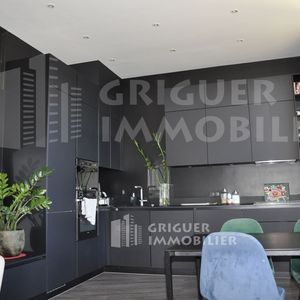 Property in Carre d'Argent