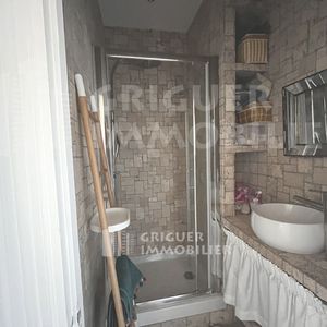 Property in Carre d'Argent