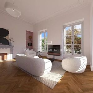 Property in Carre d'Argent