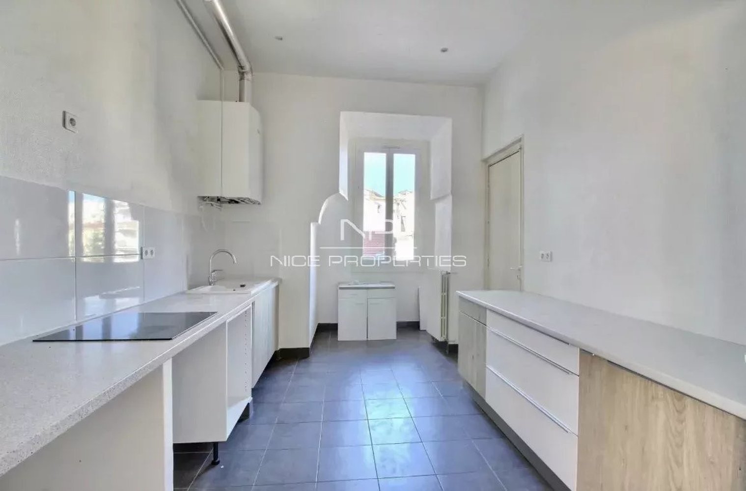 Property photo in Carre d'Argent