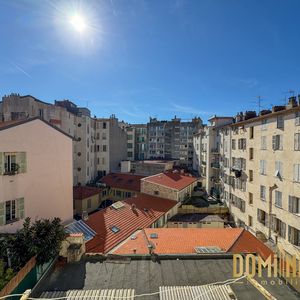 Property in Carre d'Argent