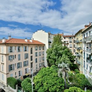 Property in Carre d'Argent