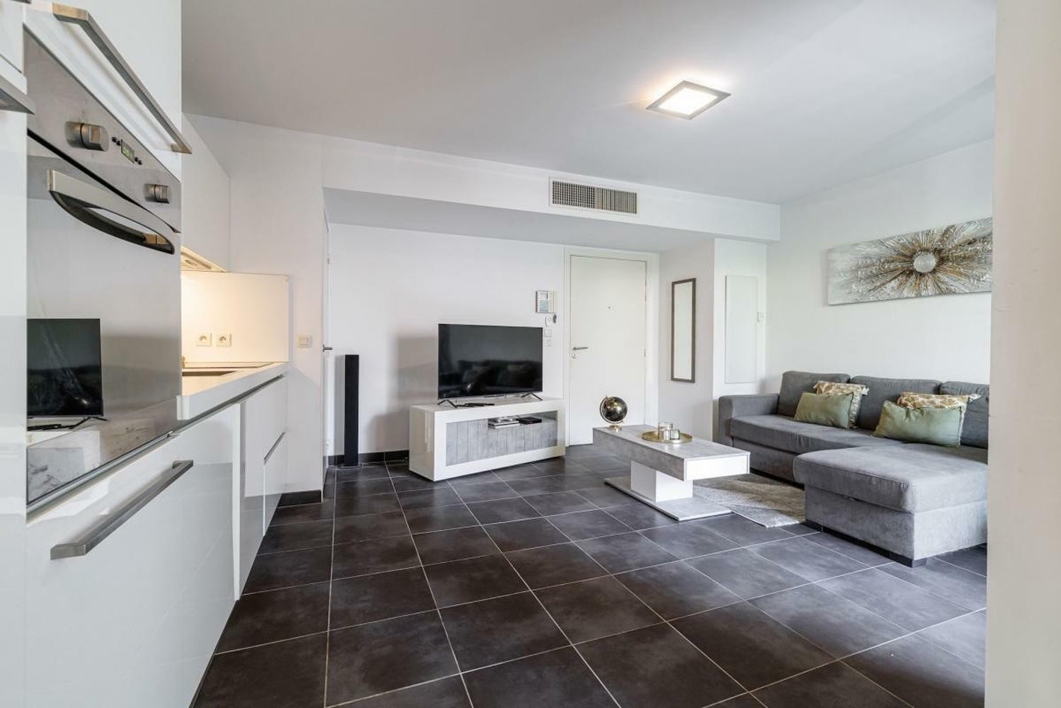 Property photo in Carre d'Argent