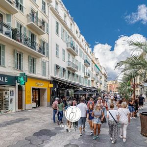 Property in Carre d'Argent