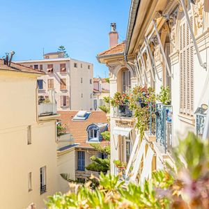 Property in Carre d'Argent