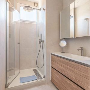 Property in Carre d'Argent