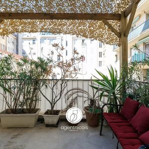 Property in Carre d'Argent