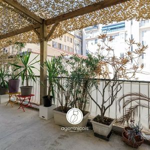 Property in Carre d'Argent