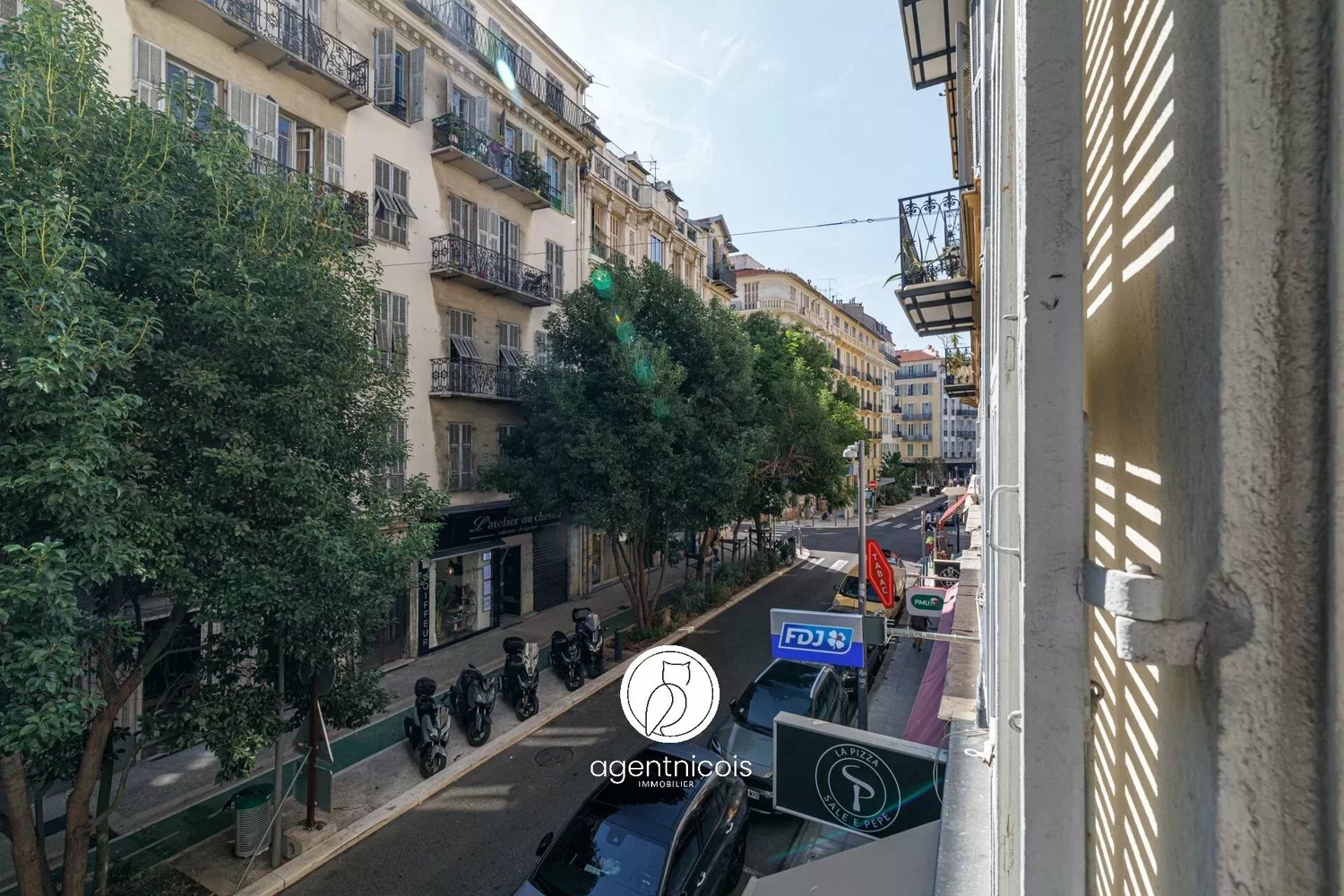 Property photo in Carre d'Argent