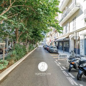 Property in Carre d'Argent