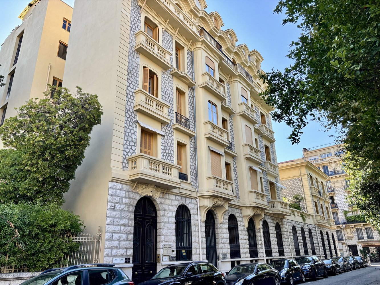 Property photo in Carre d'Or