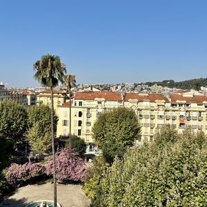 Property in Carre d'Or