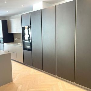 Property in Carre d'Or