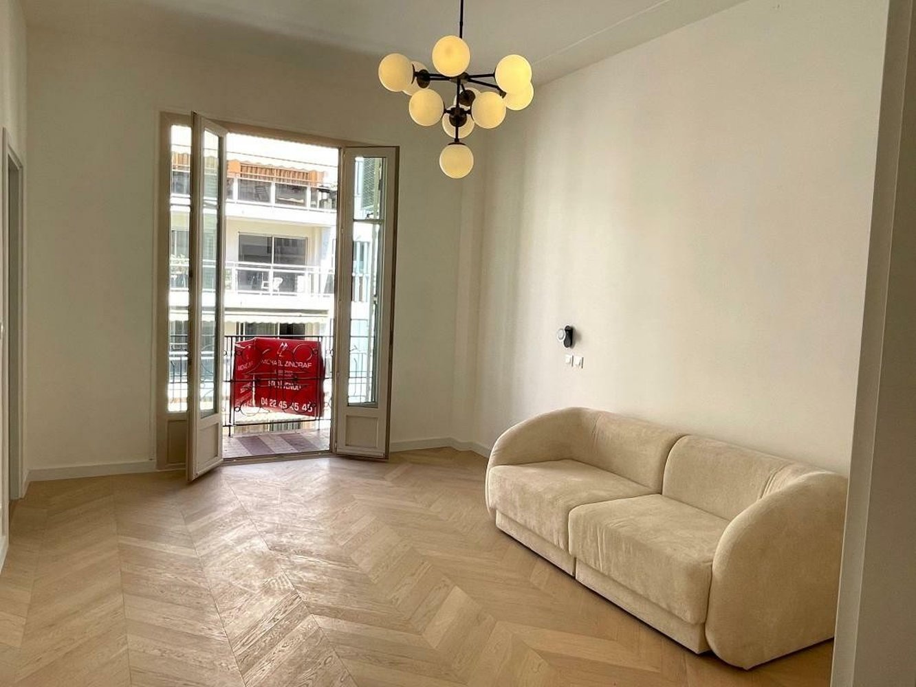 Property photo in Carre d'Or