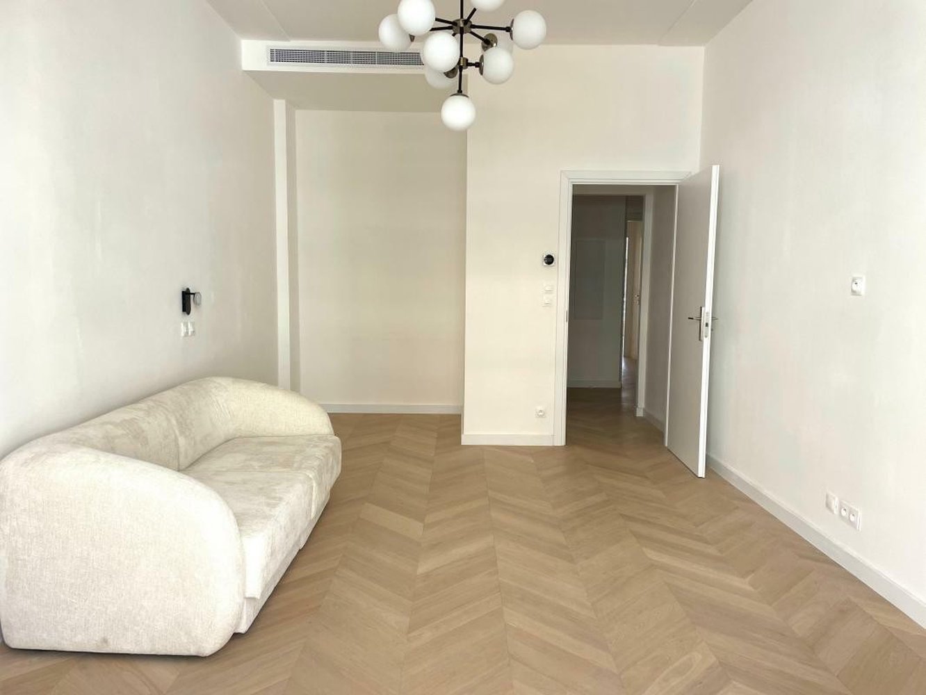 Property photo in Carre d'Or