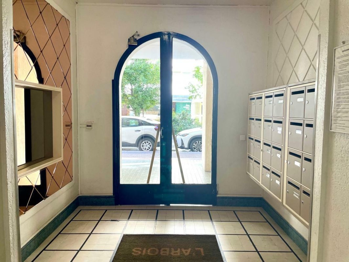 Property photo in Carre d'Or