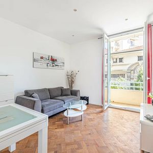 Property in Carre d'Or