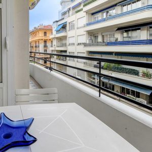 Property in Carre d'Or