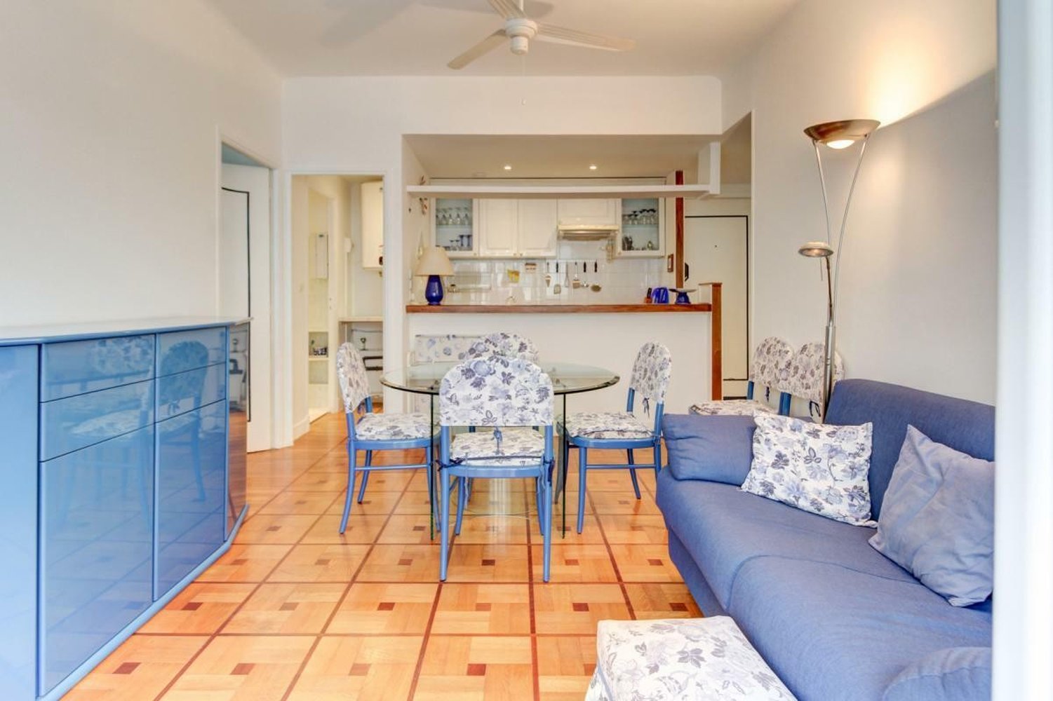 Property photo in Carre d'Or