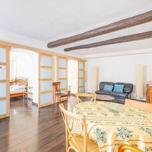 Property in Carre d'Or