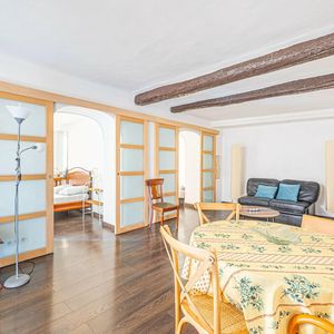 Property in Carre d'Or